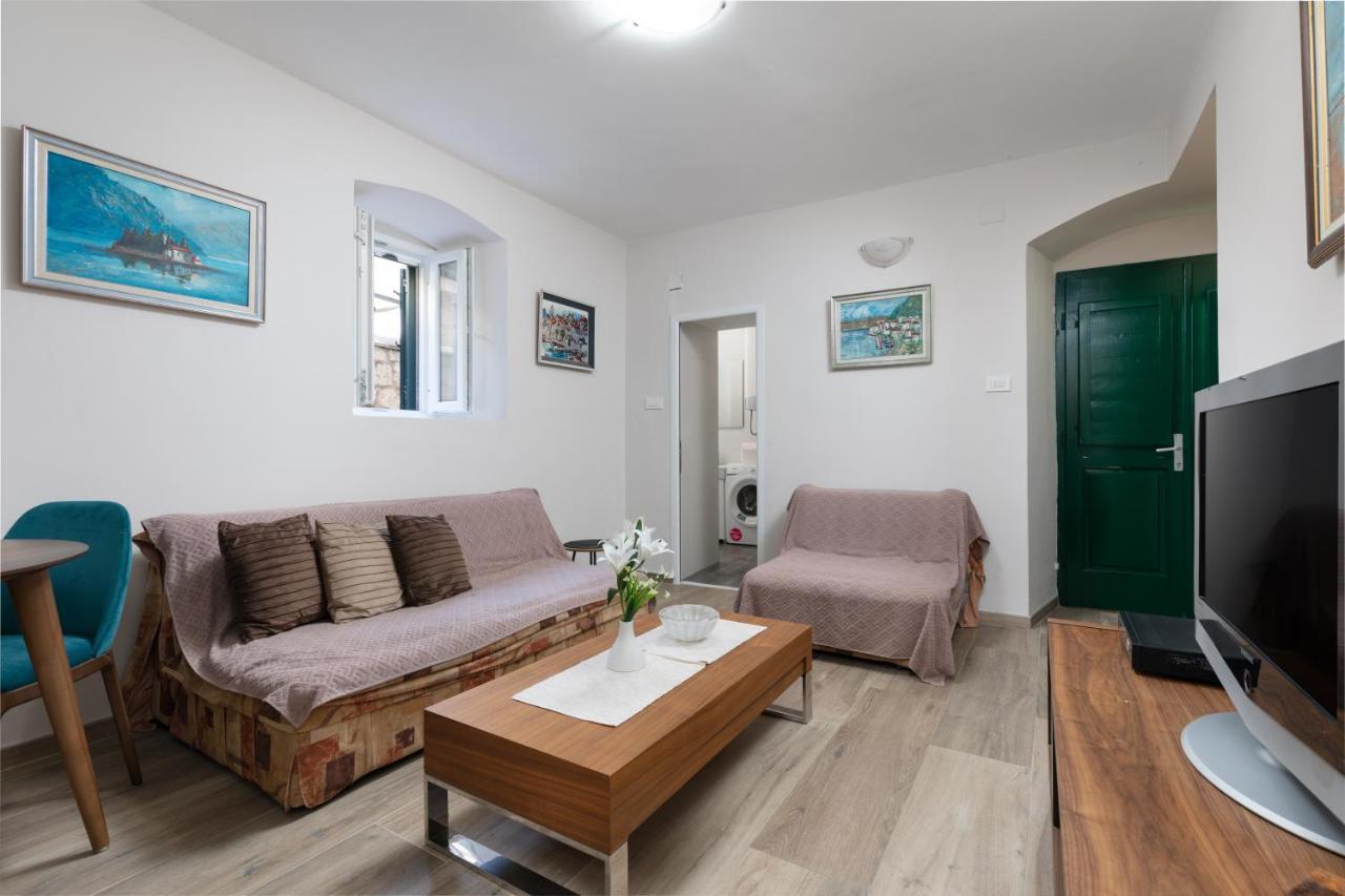 Tanja'S Seafront Orahovac Apartment Kotor Eksteriør billede
