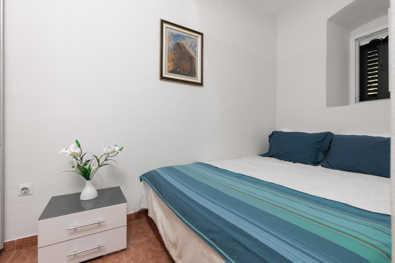 Tanja'S Seafront Orahovac Apartment Kotor Eksteriør billede